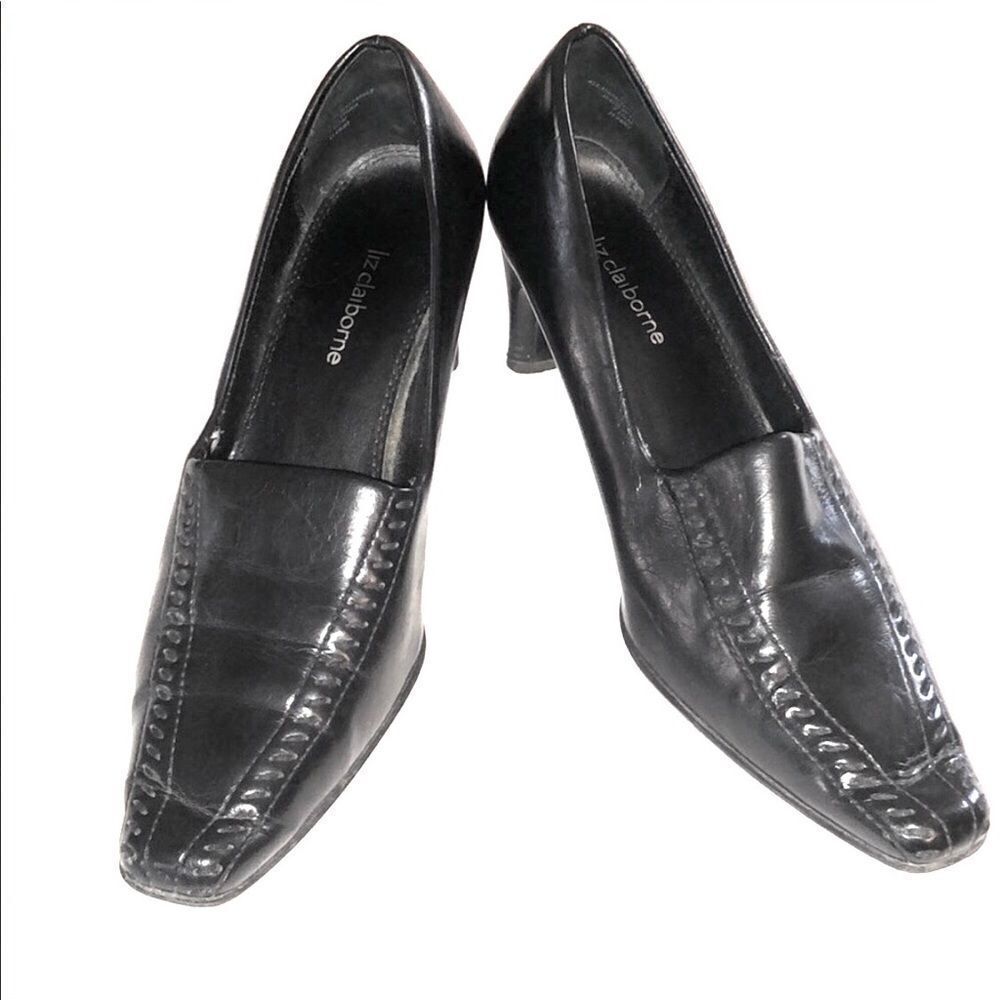 Lizย Claiborneโ Heels Black
